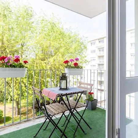 Apartment Le Logis De Hansi